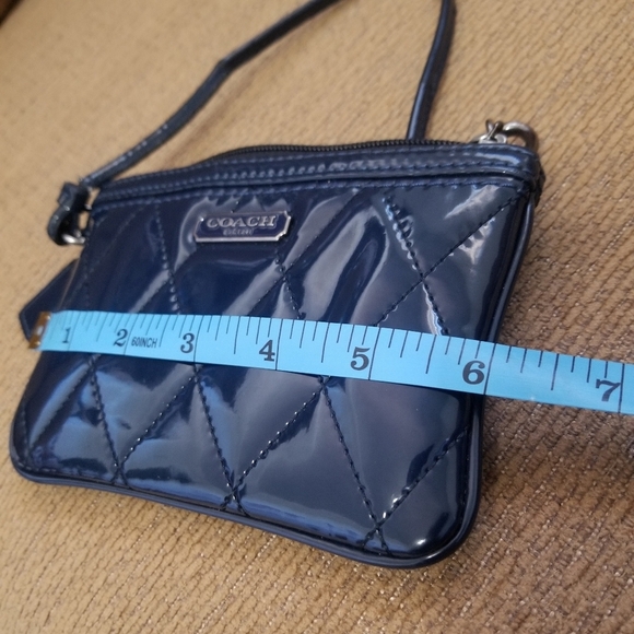 Coach Wristlet - Picture 8 of 9